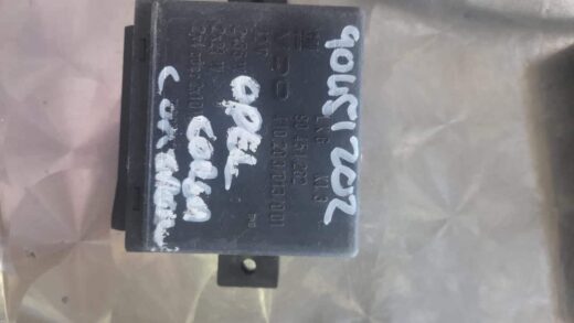 Opel Corsa Comfort Control Module 90451202 Front-facing view of an automotive comfort control module for Opel Corsa without visible condition details.Fro