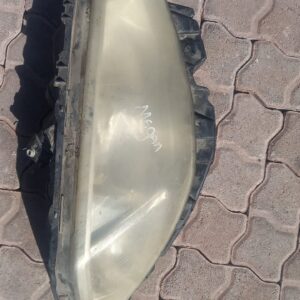 2006 Renault Megane Right Headlight used – main product image