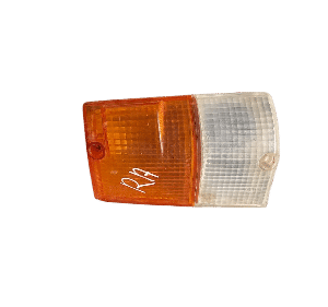 1990 Mitsubishi Pajero 3l V6 6G72 Right Corner Light – main product image