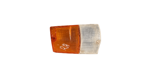 1990 Mitsubishi Pajero 3L V6 6G72 Right Corner Light 1990 Mitsubishi Pajero 3l V6 6G72 Right Corner Light – main product image