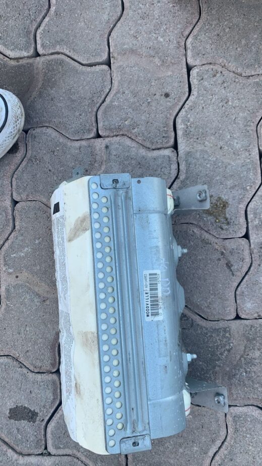 2000 Audi A4 V6 Dash Airbag 2000 Audi A4 V6 Dash Airbag – main product image
