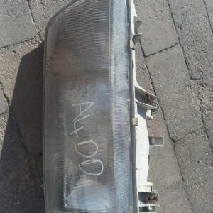 2000 Audi A4 B5 Right Headlight – main product image
