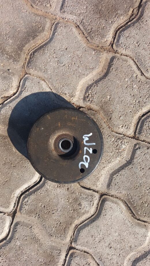 Mercedes W202 C180 Kompressor Pulley Mercedes W202 C180 Kompressor pulley used – main product image