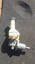 Rover 75 Brake Master Cylinder – Used – front view
