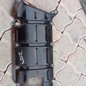 Mercedes C180 W202 Kompressor sump cover – main product image