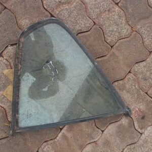 BMW E36 Right Rear Quarter Glass original – main product image