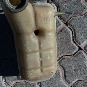 Mercedes w124 Water Bottle – main product image