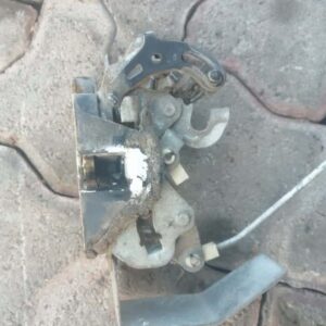 Toyota Tazz rear door lock – main product image