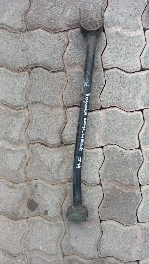 1996 Toyota Conquest Right Rear Lateral Arm 1996 Toyota Conquest Right Rear Lateral Arm – main product image