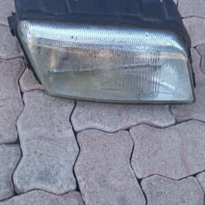 1996 Audi A4 B5 OEM Right Headlight – Used, Genuine Part – main product image