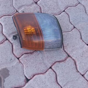 1998 Mitsubishi Pajero Left Corner Light – main product image