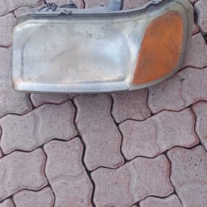 Landrover Freelander 1 Left Headlight – main product image