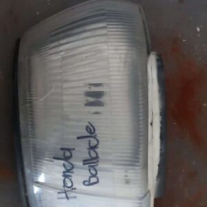 1996 Toyota Conquest Right Corner Light – main product image