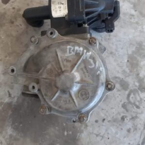 2006 BMW X3 2.5si Thermostat Housing – main product image