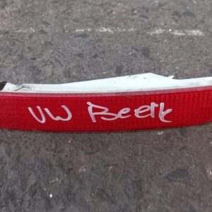 2010 VW Beetle Rear Bumper Reflector – main product image