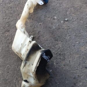 2010 VW Beetle Washer Bottle – main product image