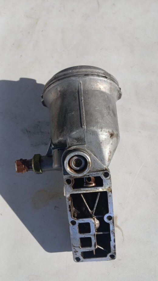 Whatsapp Image 2025-06-09 At 14.55.51 (1) BMW E30 E36 Oil Filter Housing 1727527 - Used, Genuine Part
