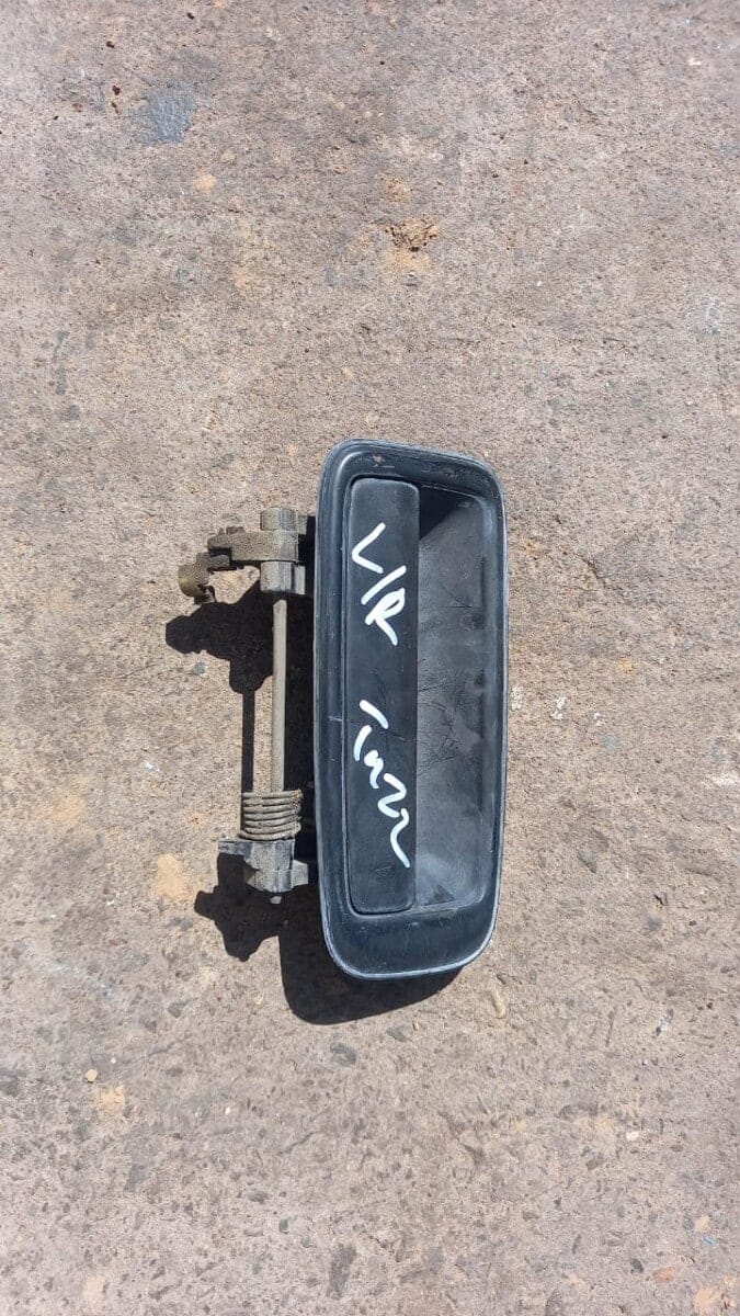 たなか③ Toyota Tazz Left Rear Actuator | Brits Brothers Auto Parts