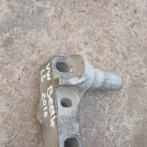 2010 VW Beetle 1.6 BSF Engine Mounting – main product image