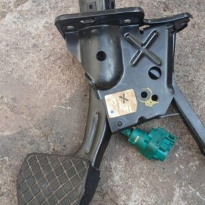 2010 VW Beetle 1.6 BSF brake pedal – main product image