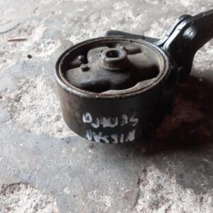 1995 Nissan Sentra 1.6 Mounting OEM – main product image