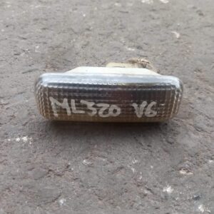 2003 Mercedes Ml320 W163 fender indicator – main product image