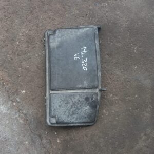 2003 Mercedes Ml320 W163 door stop – main product image