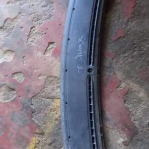2000 Renault Scenic Windscreen Cowling – main product image