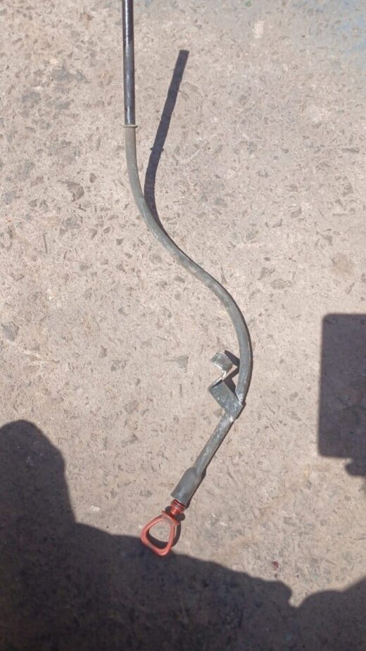 2002 Mercedes Ml320 Dipstick 2002 Mercedes Ml320 Dipstick – main product image