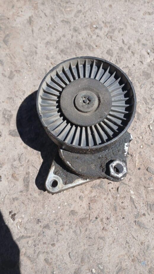 2002 Mercedes Ml320 Tensioner Pulley 2002 Mercedes Ml320 Tensioner Pulley – main product image