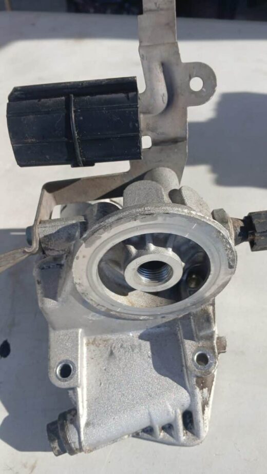 2010 VW Beetle 1.6 BSF Oil Filter Housing 06A115417 – side angle