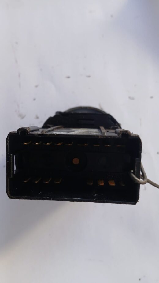 Used OEM 2010 VW Beetle Headlight Switch – side angle