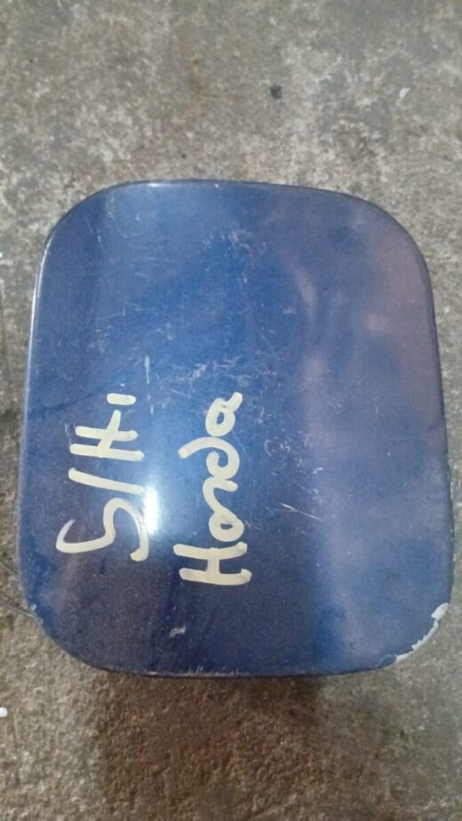 1995 Honda Ballade Fuel Flap 1995 Honda Ballade Fuel Flap Used – main product image