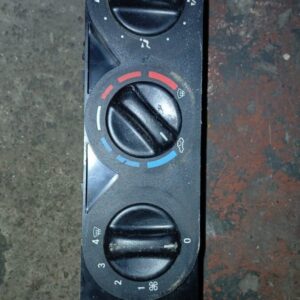 2003 Mercedes Ml320 Heater Control Unit – main product image