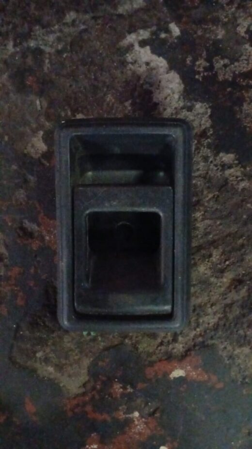 Toyota Conquest Inner Door Handle Toyota Conquest Inner Door Handle – main product image