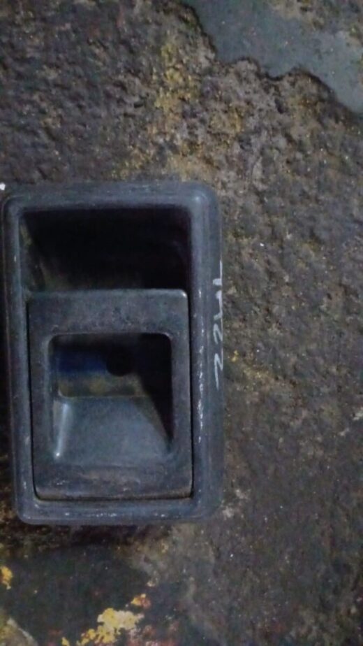 Toyota Tazz Inner Door Handle Toyota Tazz Inner Door Handle – main product image