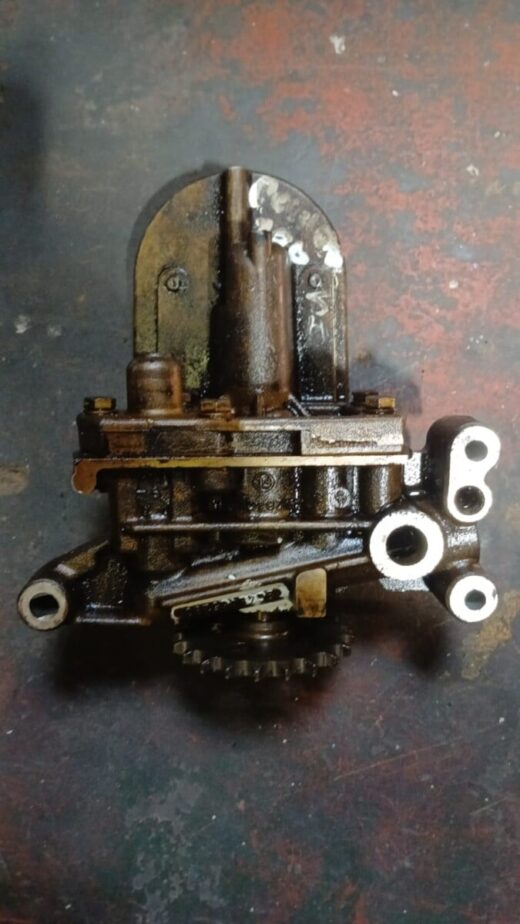 Peugeot 206 207 1.4 16V Petrol Oil Pump 9648465280 PEUGEOT 206 207 1.4 16v PETROL Oil Pump 9648465280 – main product image