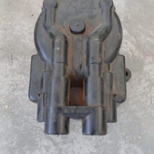 Toyota 4y Distributor Cap new – main product image