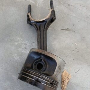 VW Golf 1 1800 Piston & Conrod