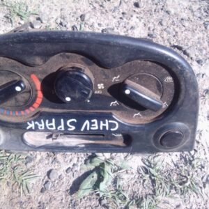 Chevrolet Spark Climate Control – Used – main product image