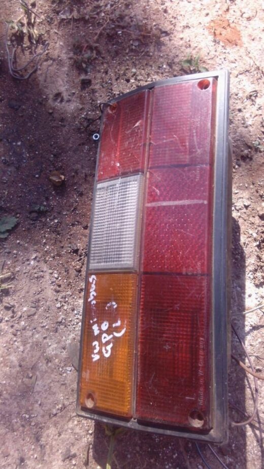 Volkswagen Microbus Taillight - Used Volkswagen Microbus Left Taillight – Used – main product image