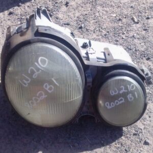 1998 Mercedes Benz W210 Right Headlight – Used – main product image