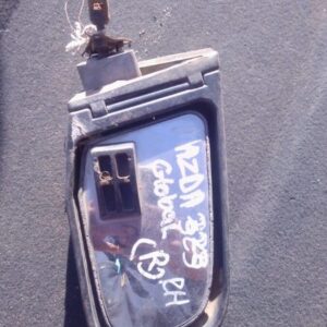 Mazda 323 Right Mirror – Used – main product image