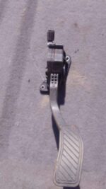 2008 Mazda 2 Accelerator Pedal – Used – main product image