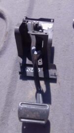 2004 Mercedes W203 Brake Pedal – Used – main product image