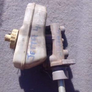 2004 Volkswagen Jetta 4 Brake Master Cylinder – Used – main product image