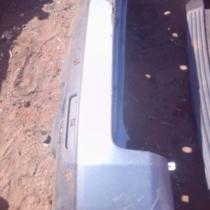 Landrover Discovery Rear Bumper – Used – main product image