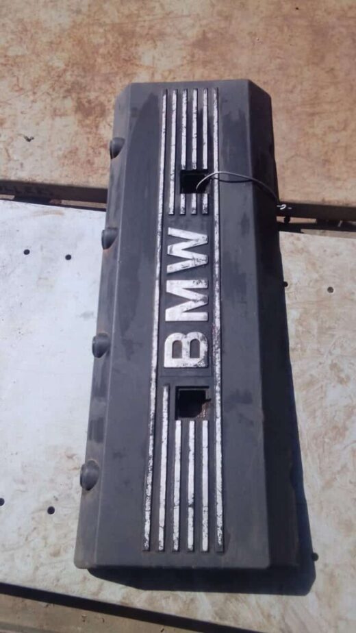 Bmw E39 Engine Cover - Used Bmw E39 Engine Cover – Used – main product image