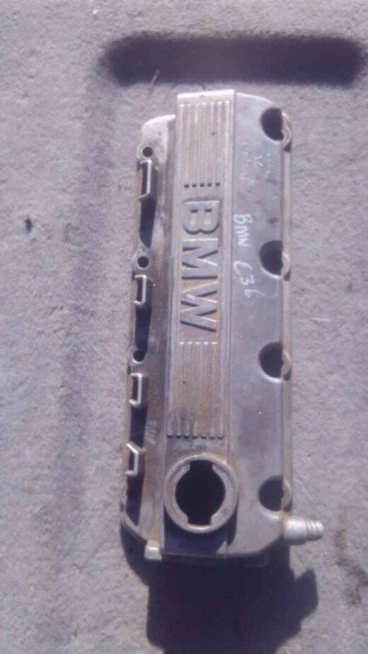 Bmw E36 M40 Tappet Cover - Used Bmw E36 M40 Tappet Cover – Used – main product image
