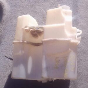 2005 Volvo S60 Waher Bottle – Used – main product image